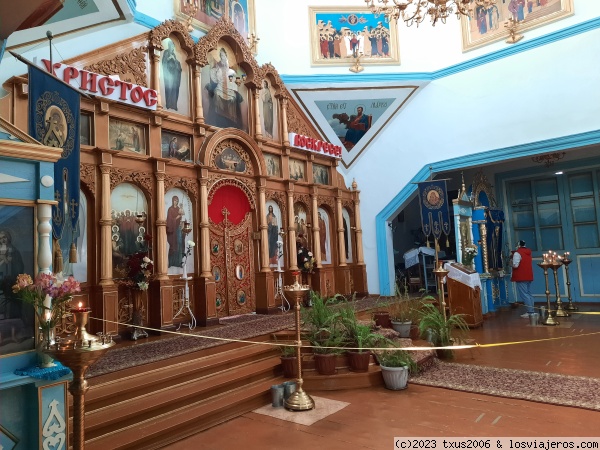 Interior de iglesia ortodoxa
Interior de una iglesia ortodosa en Bishkek
