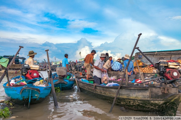 Mercado fluvial
Mercado en el Mekong.
