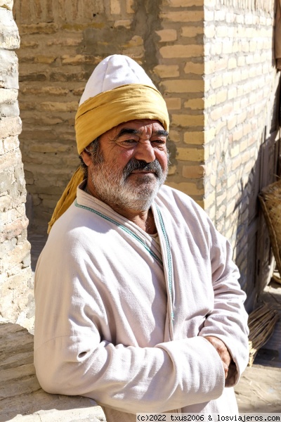 Uzbeka
Retrato 