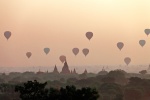 Amaneciendo en Bagan