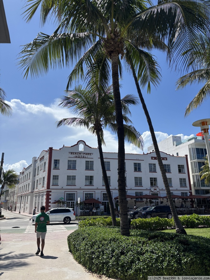 Miami, crucero Carnival por las Bahamas y Nueva York en agosto de 2025 - Blogs de USA - 16 - 17/08/2025 - Accidentado viaje de Ourense a Madrid y vuelo Madrid - Miami (3)