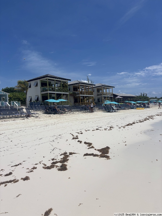 21/08/2025 - Half Moon Cay - Miami, crucero Carnival por las Bahamas y Nueva York en agosto de 2025 (3)