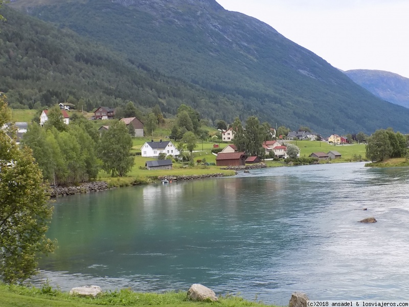 Día 6, Geiranger-Hellesylt - Fiordos abordo del Zenith, 28/7/2018 (5)