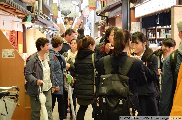 DÍA 9: del Mercado de Nishiki a los templos de Koyasan - Japón - 14 días de templos y neones. (1)