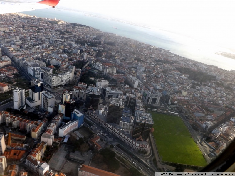 Forum of Aeropuertos De Portugal: Lisboa