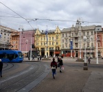 ZAGREB
ZAGREB, Llegando, Plaza, Josip, Jelačić, tranvía, azul, como, símbolos