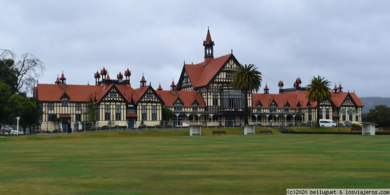 NUEVA ZELANDA, DOS ISLAS Y UNA AUTOCARAVANA. - Blogs de Nueva Zelanda - Dia 5. Parte 2. Waihi - Hobbiton - Rotorua. 150 km (2)