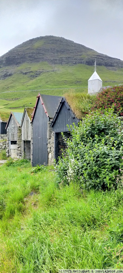 Islas Feroe 2021 - Blogs de Dinamarca - Dia 4. Isla de Vágar. Gásaldalur y Múlafossur (4)