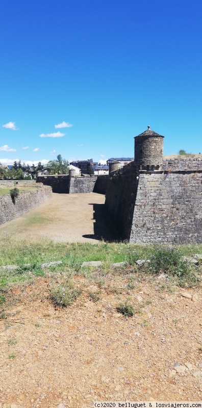 En coche por el Norte de España: Turismo y gastronomía. Verano 2020. - Blogs de España - Etapa 1. Barcelona - Canfranc Estación - Jaca (1)