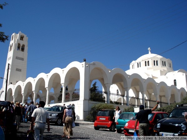 La catedral ortodoxa de Fira
Vista de unica catedral ortodoxa que hay en Santorini
