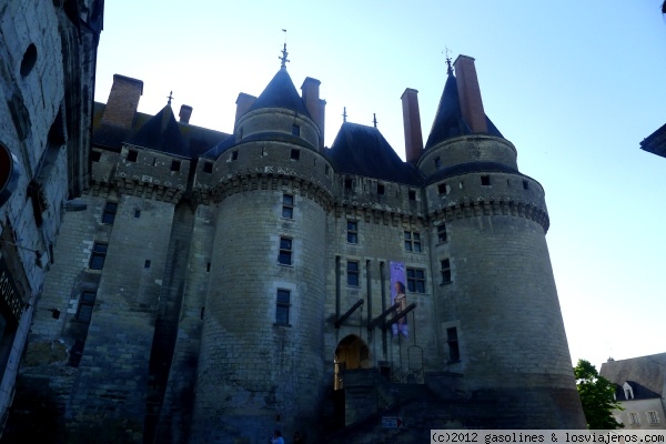 Castillo de Langeis
El castillo de Langeis, el más antigo del Loria, es una fortaleza medieval del s. X, que se caracteriza por tener un puente levadizo.
