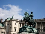 Estatua en Heldenplatz en Viena