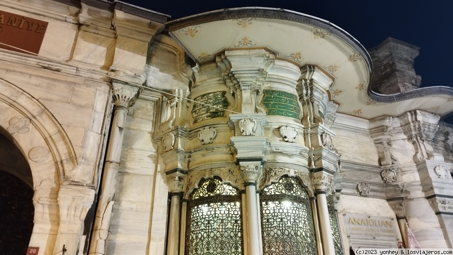 Mezquita Nuruosmaniye - Estambul 6 días (1)