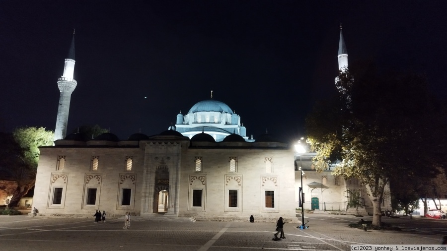 Plaza y Mezquita de Beyazid - Estambul 6 días (2)