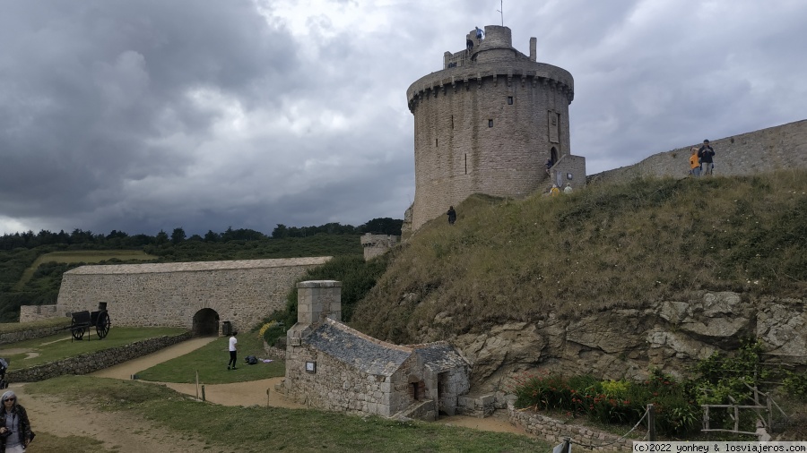 Chateau de la Roche Goyon, Fort La Latte - Bretaña 7 días en junio (4)