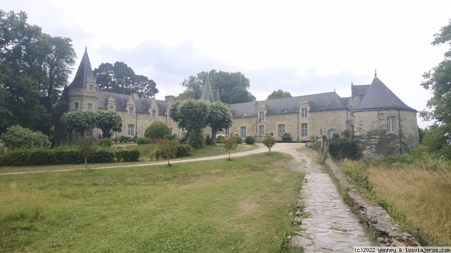 Bretaña 7 días en junio - Blogs de Francia - Rochefort-en-Terre (5)