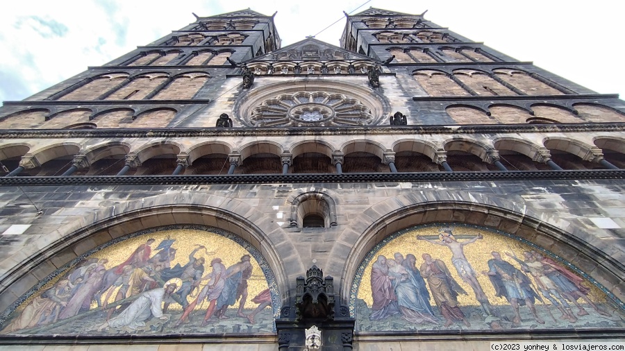 Catedral de Bremen (exterior) - Bremen, Hamelín, Hannover y Hamburgo 6 días 2023 (5)
