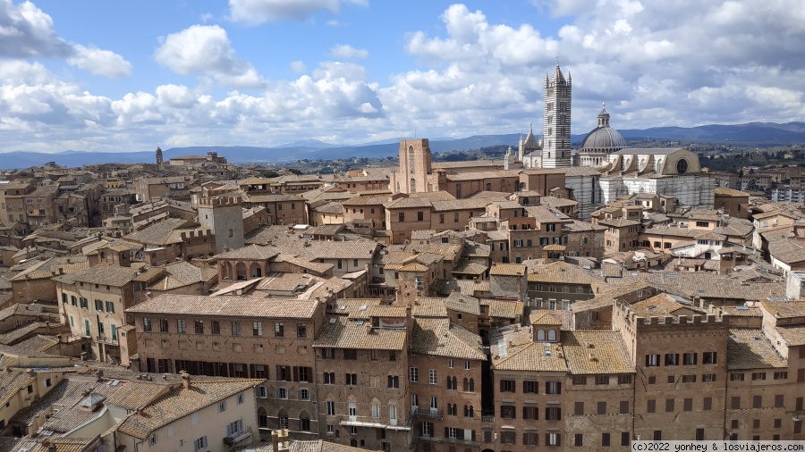 17. SUBIDA A LA TORRE DEL MANGIA - Florencia, Siena y San Gimignano 5 días (2)