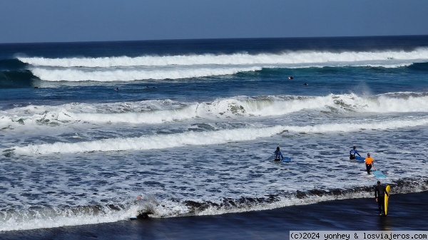 Playa de las Canteras, Las Palmas de Gran Canaria
Playa de las Canteras, Las Palmas de Gran Canaria
