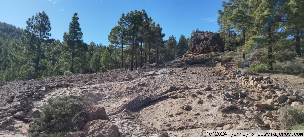 Ruta a la Ventana del Nublo, Gran Canaria
Ruta a la Ventana del Nublo, Gran Canaria

