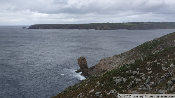 Vista de Pointe du Van desde Pointe du Raz, Francia
Vista de Pointe du Van desde Pointe du Raz, Francia
