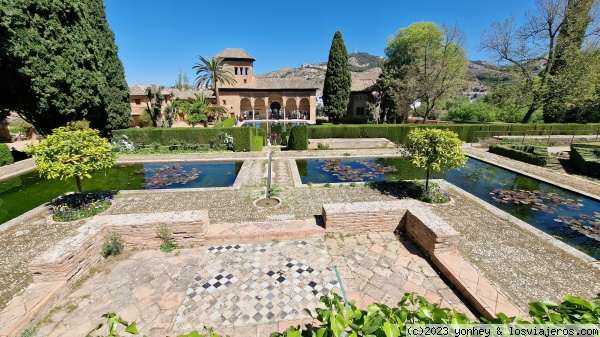 Palacio del Partal, Alhambra
Palacio del Partal, Alhambra
