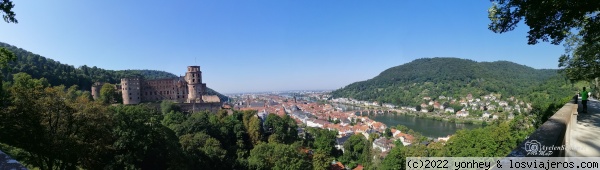 Vista del castillo de Heidelberg y la ciudad
Vista del castillo de Heidelberg y la ciudad
