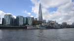 Vista de la torre The Shard y el HMS Belfast desde el río, Londres