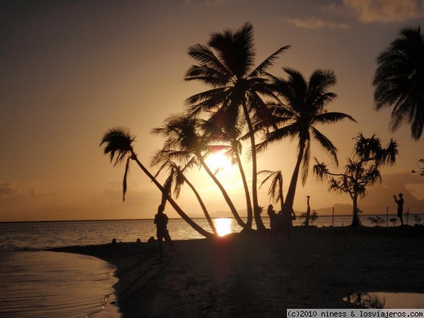 Atardecer Isla de Taha´a Bora Bora
Isla de Taha´a, al fondo Bora Bora. Polinesia
