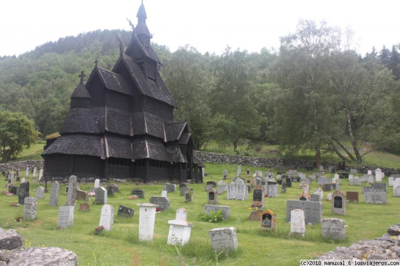 Etapa 7 07/07/17Bergen-Stalheim-Stalheimskleiva-Flam-Aurlandsvegen-Borgund 262km - En coche desde Madrid por Dinamarca-Noruega-Suecia-Finlandia y Paises Bálticos (7)