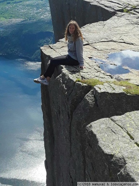 Preikestolen
Preikestolen
