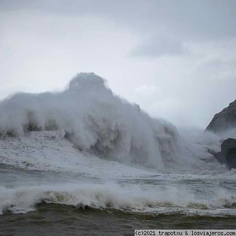 Ola monstruosa
Temporal bella
