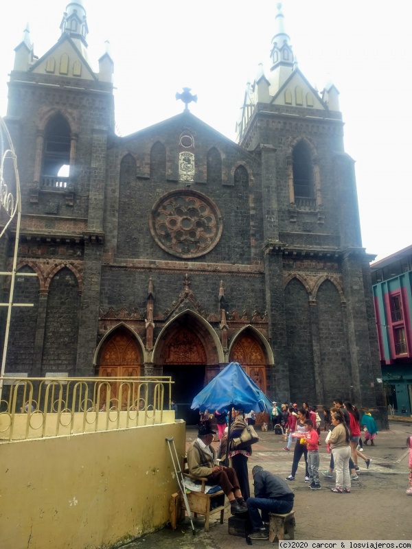 Ecuador del mar al Amazonas - Blogs de Ecuador - Día 24/1 - Baños y un descanso hacia Cuenca (3)