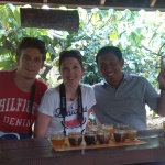 Foto con conductor en Bali
Foto, Bali, conductor