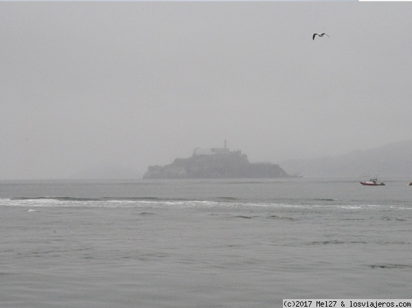 Alcatraz con niebla
Alcatraz con niebla
