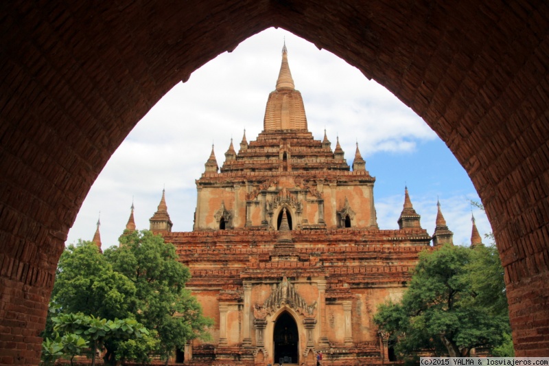 Opiniones Tours en Español en Bagan en Sudeste Asiático: Templo en Bagán