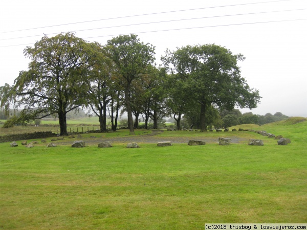 Scotland_Antonine
Piedras que representan donde estaba el muro construido por los romanos
