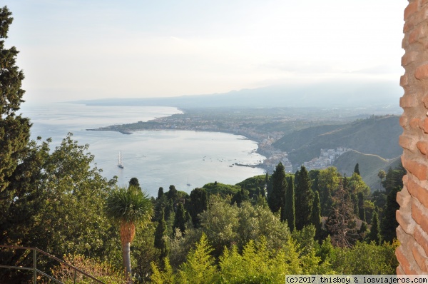 Descubriendo Sicilia con una niña de 2 años (2015) - Blogs de Italia - Etapa 1 – Viaje de ida, Catania, monte Etna y alrededores (6)