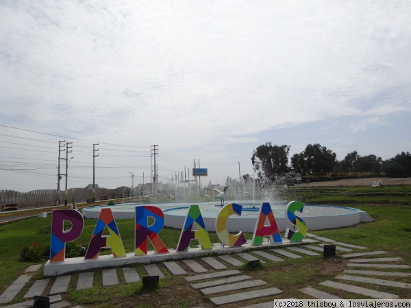 036_Paracas_Letras_Parada_Despues_Islas
Letras de la ciudad de Paracas
