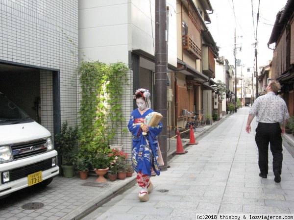 Kyoto_Geisha
Foto de una Geisha en Gion
