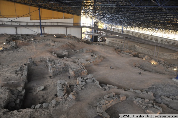 Canarias_Cueva_Pintada_2
Otro detalles de los restos arqueológicos de la zona de Cueva Pintada
