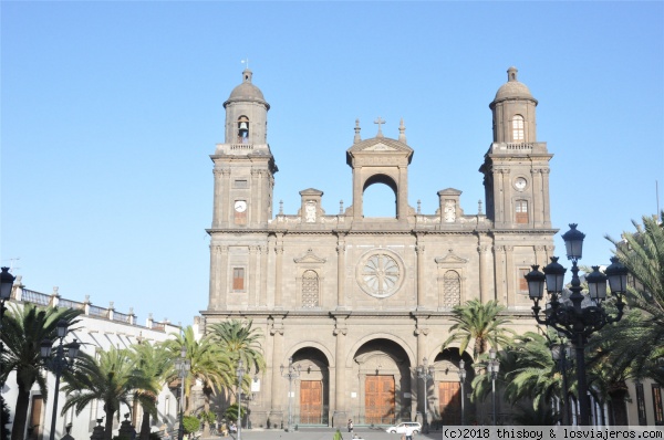 Canarias Catedral de Las Palmas de Gran Canaria
Foto de la fachada de la catedral de Las Palmas
