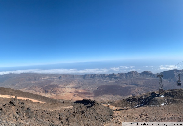 Tenerife_078_Subiendo_Teleferico(2)
Vista de uno de los cráteres de la zona
