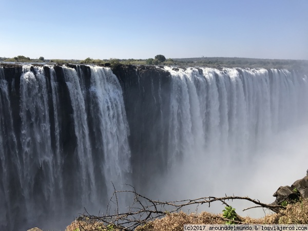 Impresionante maravilla natural!!
Victoria Falls
