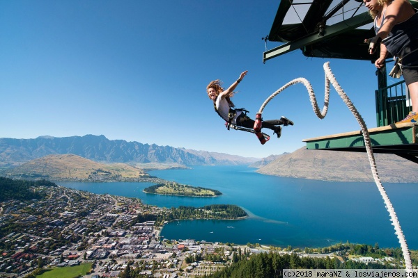 Bungy
Bungy Jumpee en Taupo
