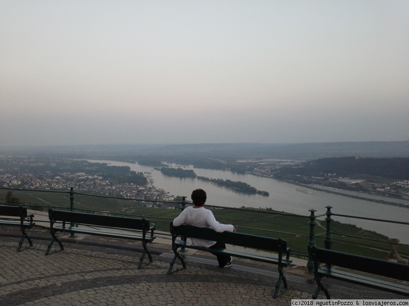 21 días recorriendo Alemania, Suiza, Austria y Checa en auto - Blogs de Europa Central - Día 1: Rudesheim am Rhein (2)