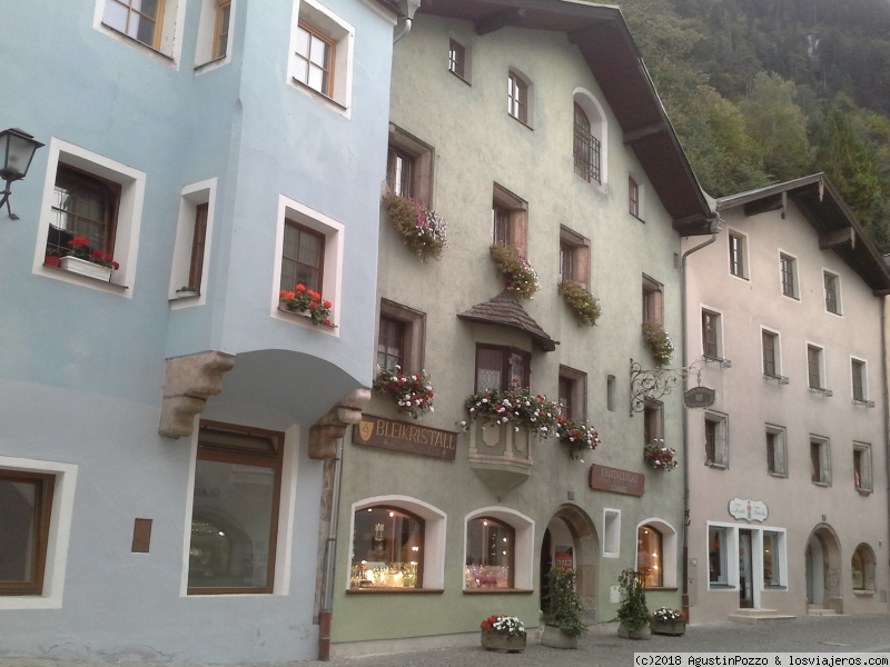 21 días recorriendo Alemania, Suiza, Austria y Checa en auto - Blogs de Europa Central - Día 12: Innsbruck, Hall in Tirol, Rattemberg (5)
