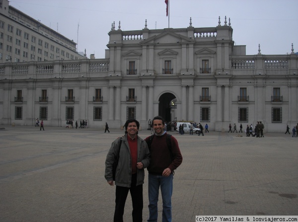 Un uruguayo en el Palacio de la Moneda (Chile)
Un uruguayo en el Palacio de la Moneda (Chile)
