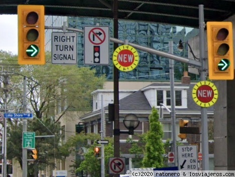 Señalización GIRO a la DERECHA
Esta permitido el giro a la derecha, aunque el semáforo este en rojo.
La foto es de Toronto que suele estar permitido el giro en general, pero si os fijáis hay un señal que lo prohíbe claramente.
