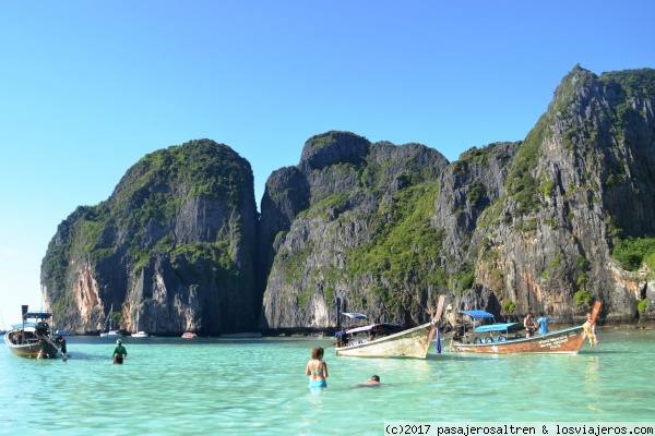 Maya Bay
Maya Bay
